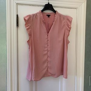 Ann Taylor ruffle sleeve and collar button down top